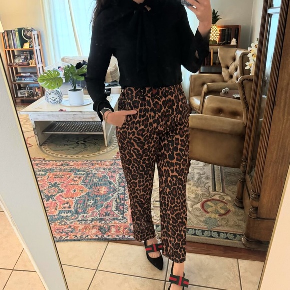 EUC J. Crew retail Hi-rise Wide-leg leopard trouser in leopard. - Picture 2 of 5